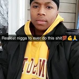 Meet your Posher, Jmari